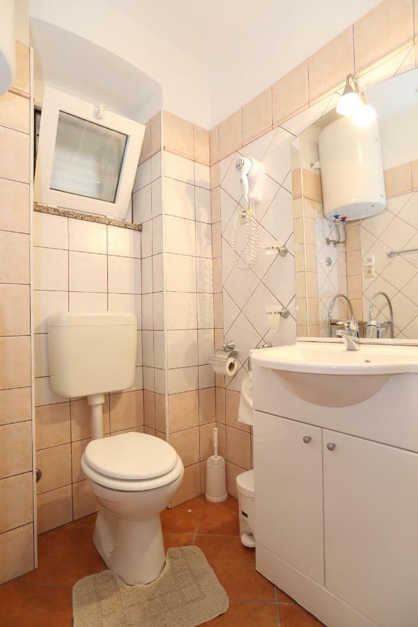 Apartment By The Sea Baska  Luaran gambar